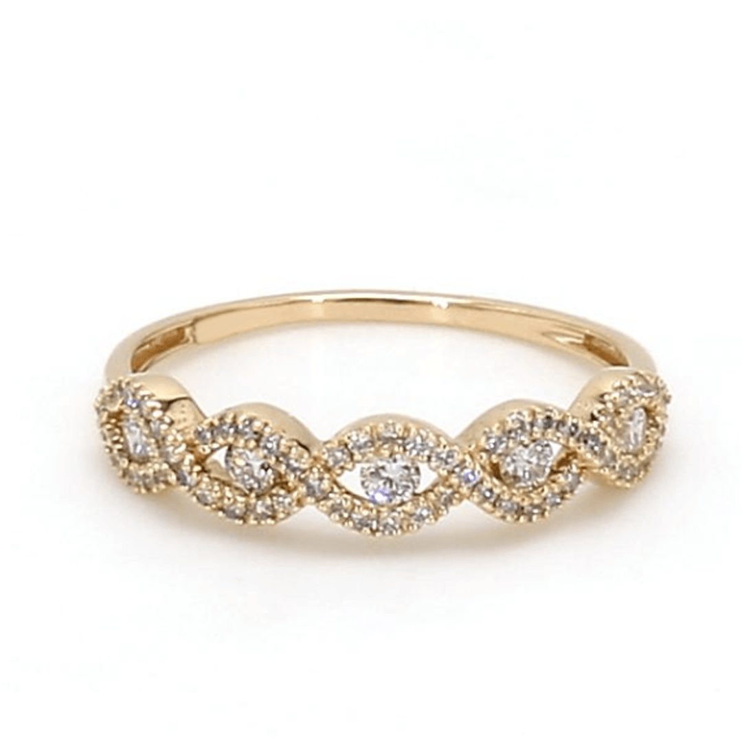 0.41ctw Round Brilliant Lab-Grown Diamond Scalloped Band in 14k Yellow Gold