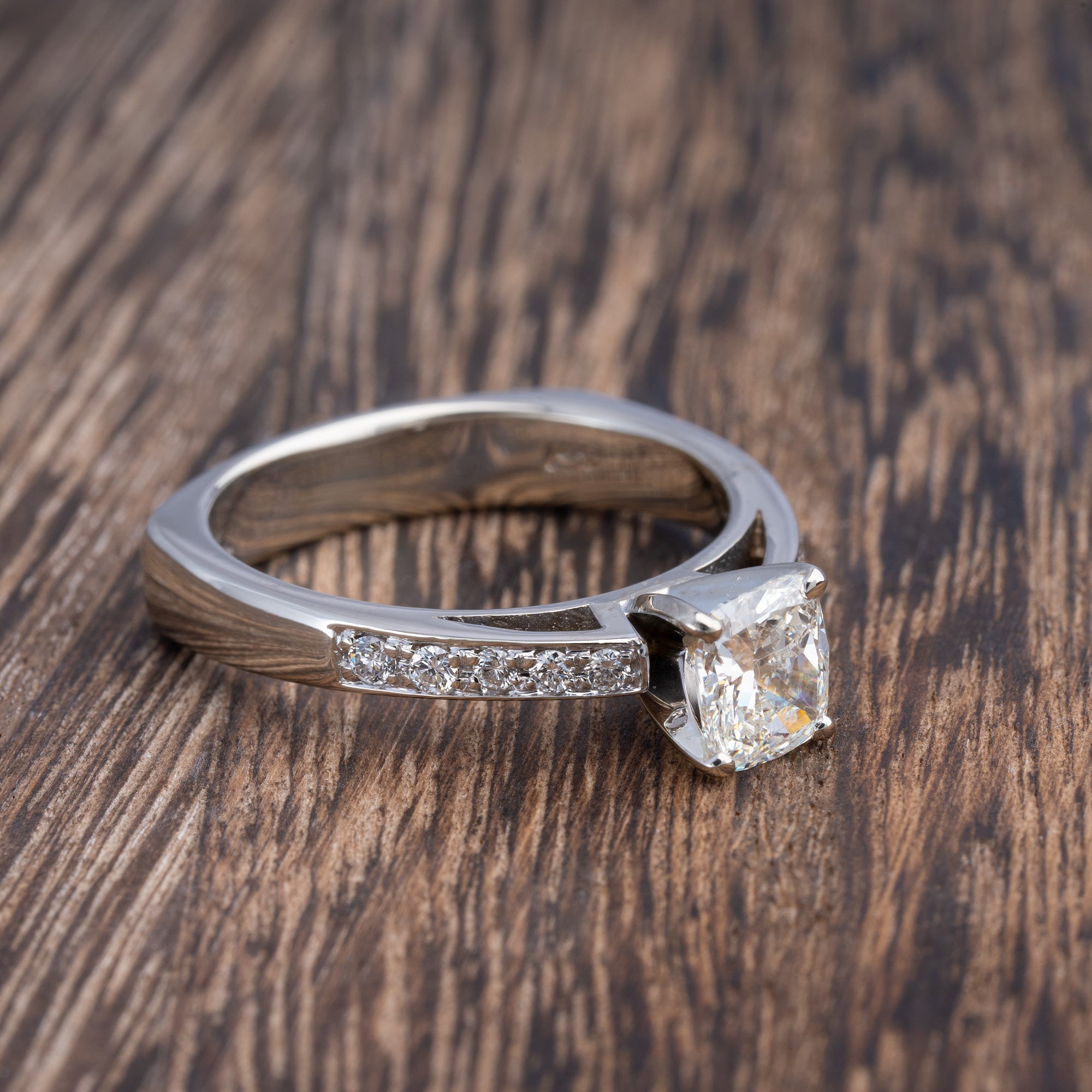 Buy 1ct diamond ring Clearance