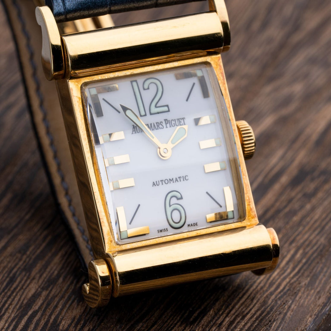 Audemars Piguet Canape 18Kt Yellow Gold Watch