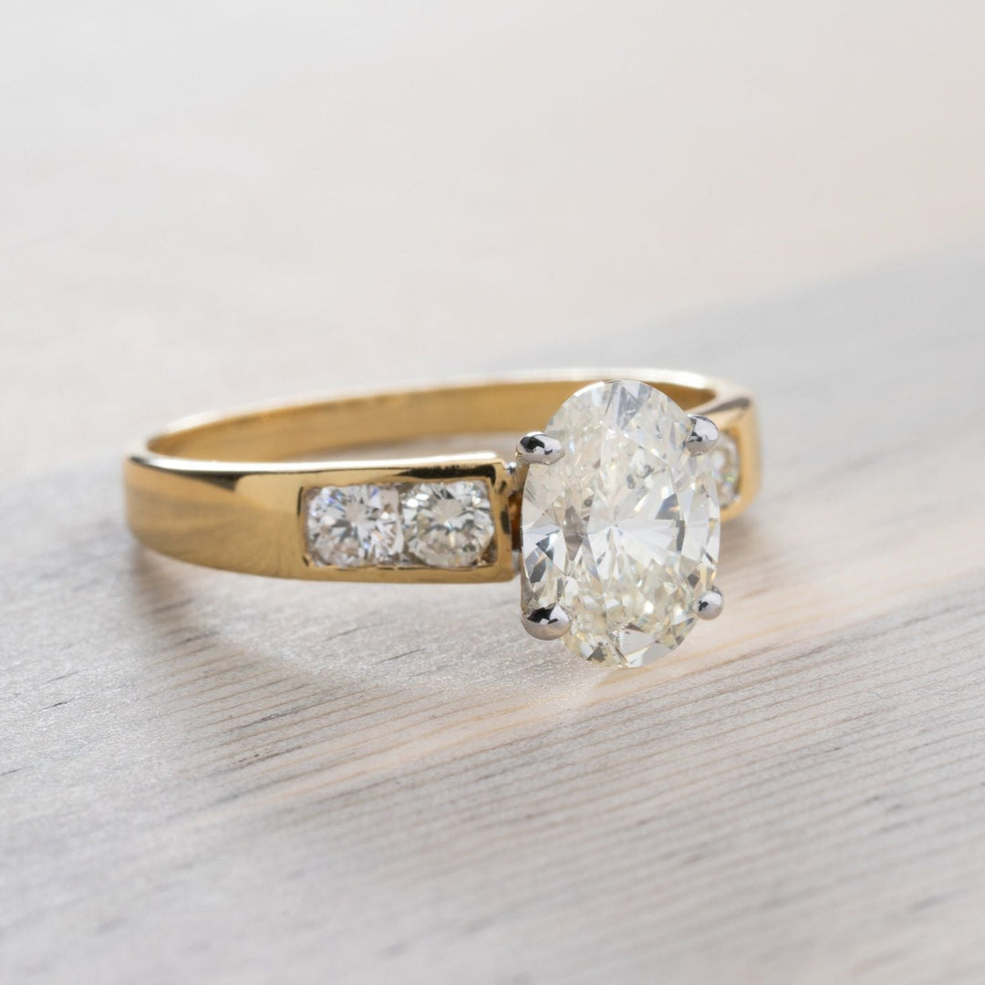 Oval Cut Diamond Engagement Ring 18K Yellow Gold - Elite Fine Jewelers