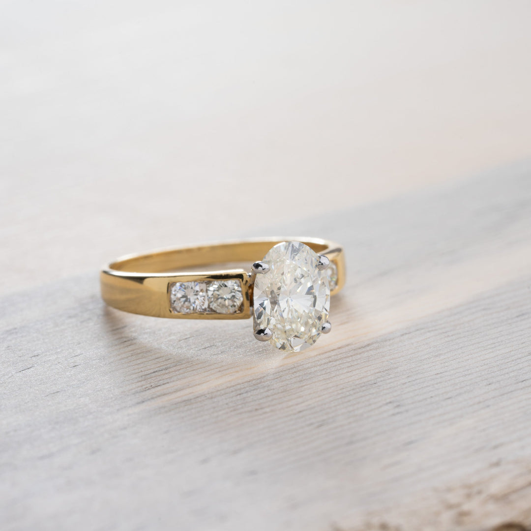 5 Reasons to Build A Custom Jewelry Piece - Elite Fine Jewelers