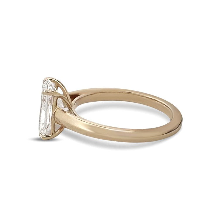 IGI Graded 3.01ct Radiant Cut Lab-Grown Diamond Solitaire Engagement Ring in 14k Yellow Gold
