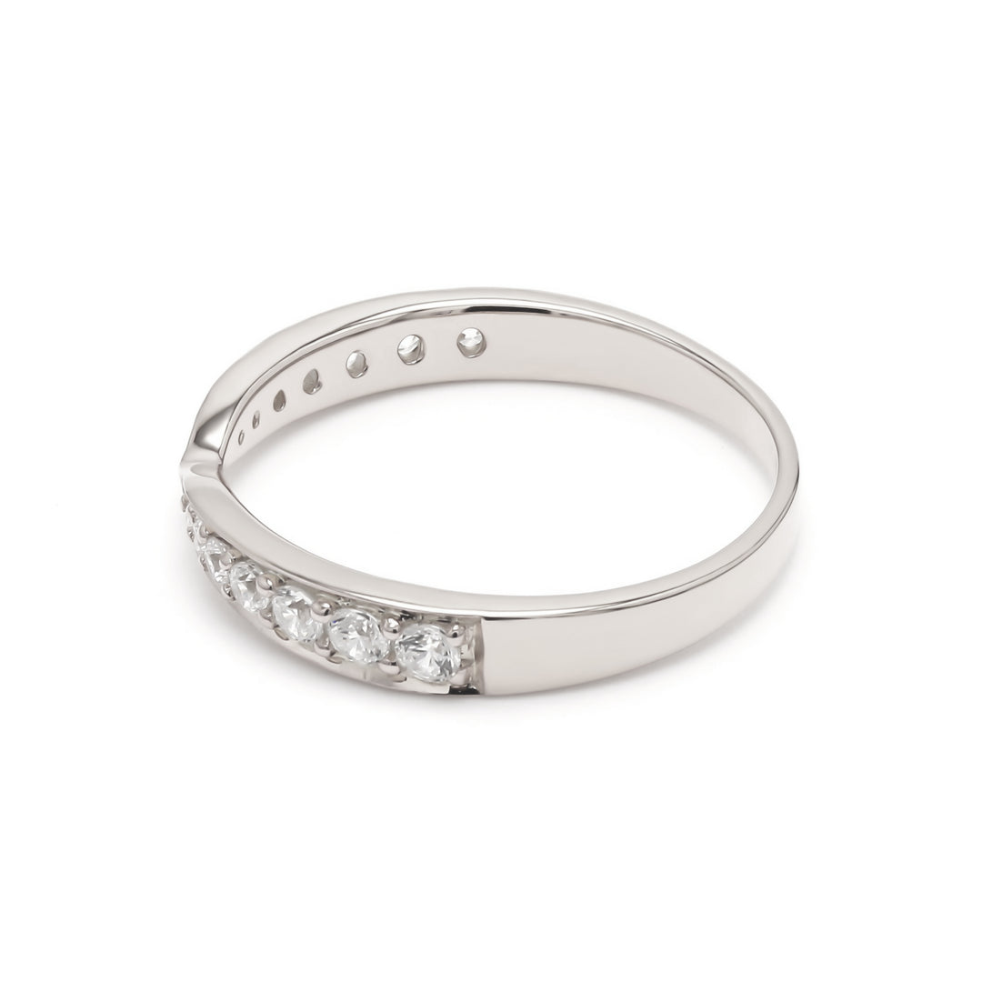 0.35ctw Round Brilliant Lab-Grown Diamond Tapered Band in 14k Gold