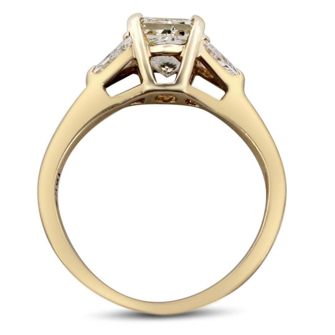 EGL Graded 1.33ctw Radiant Cut With Triangle Sides Natural Diamond Engagement Ring in 18k Yellow Gold
