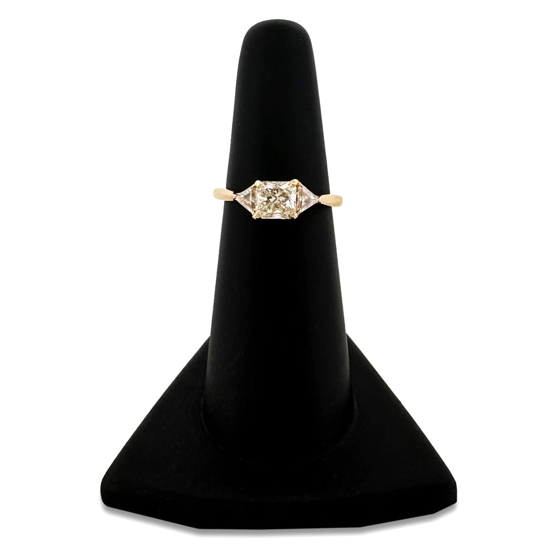 EGL Graded 1.32ctw Radiant Cut With Triangle Sides Natural Diamond Engagement Ring in 18k Yellow Gold