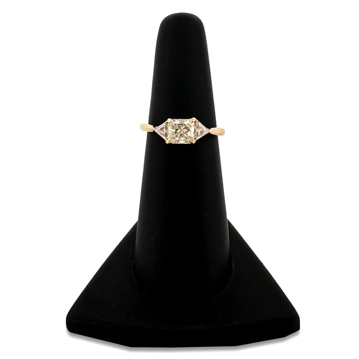 EGL Graded 1.32ctw Radiant Cut With Triangle Sides Natural Diamond Engagement Ring in 18k Yellow Gold
