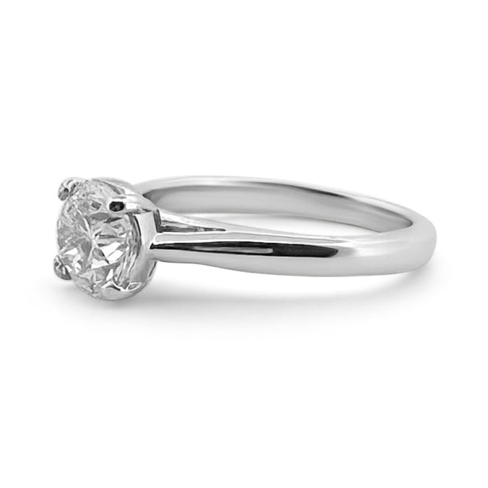 GIA Graded 0.92ct Round Brilliant Diamond Solitaire Engagement Ring