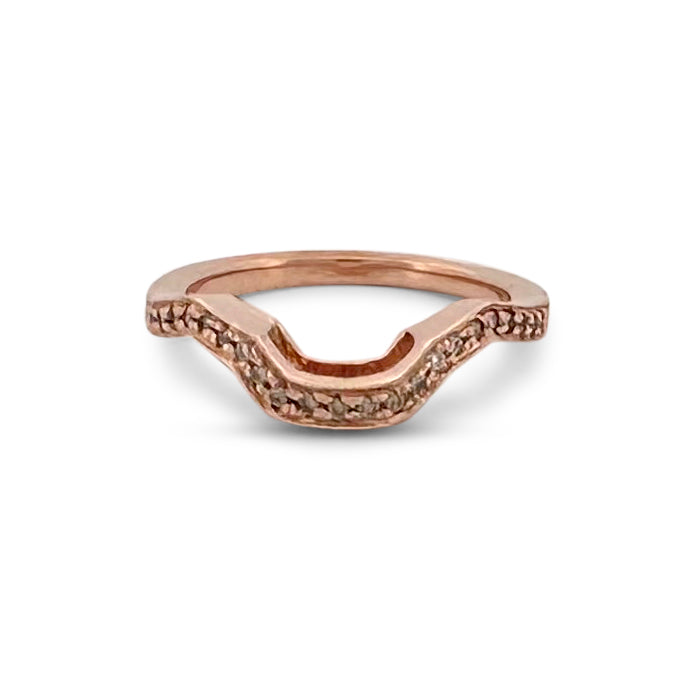 0.11ctw Round Brilliant Diamond Contour Wedding Band in 14 Karat Rose Gold