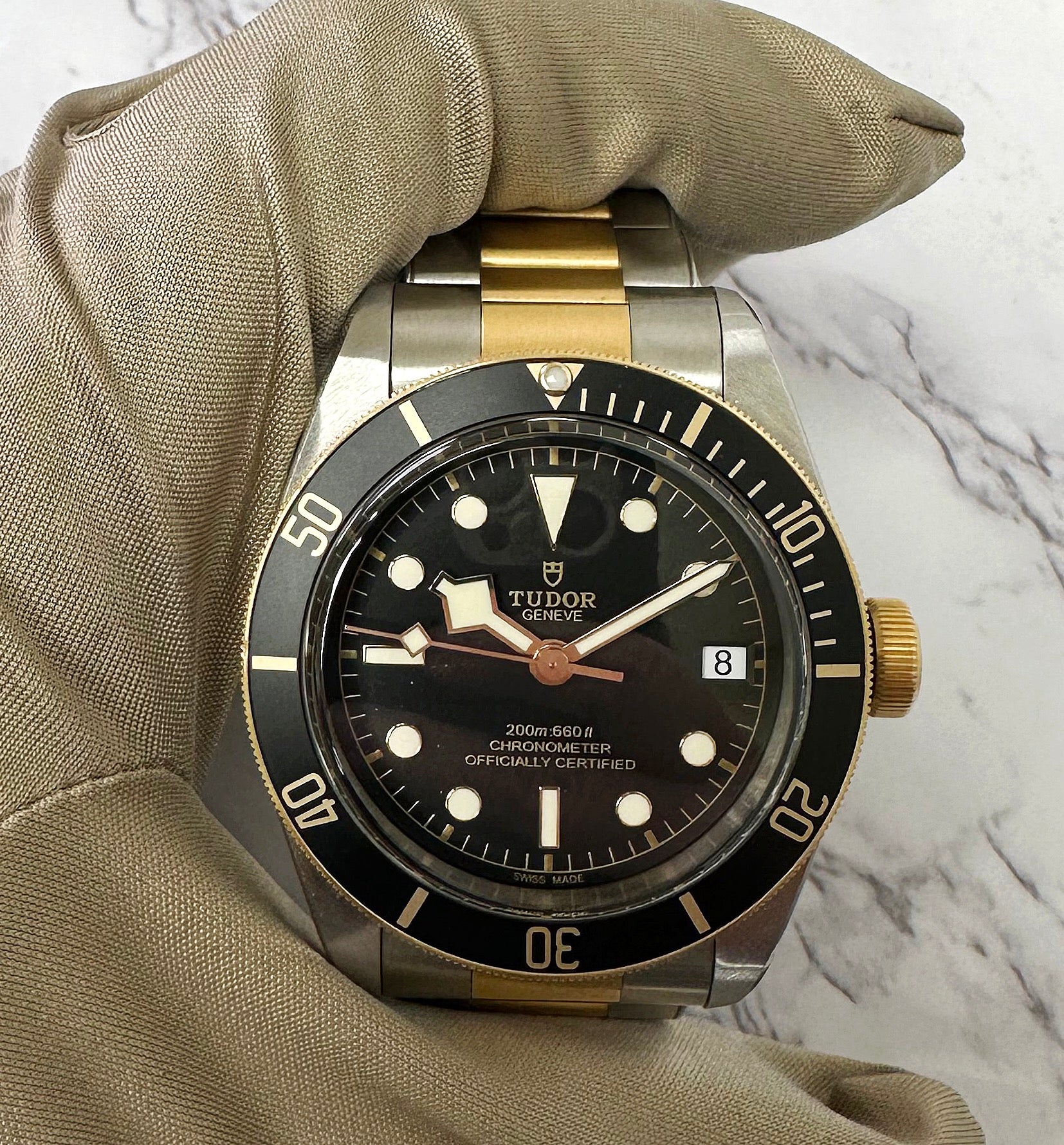 Two tone tudor black bay new arrivals