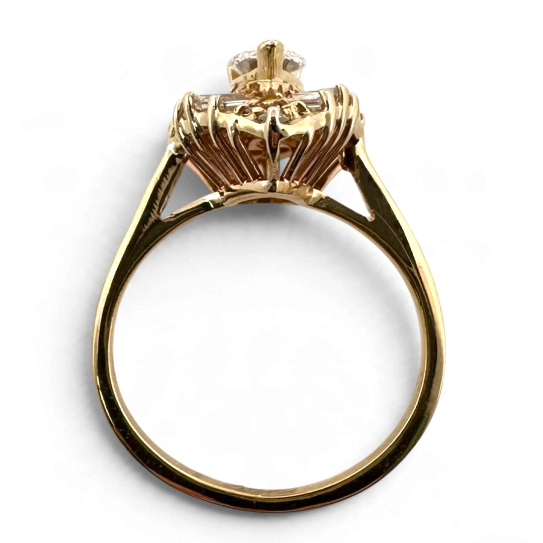 0.78ctw Pear with Baguette & Round Natural Diamond Engagement Ring in 18k Yellow Gold