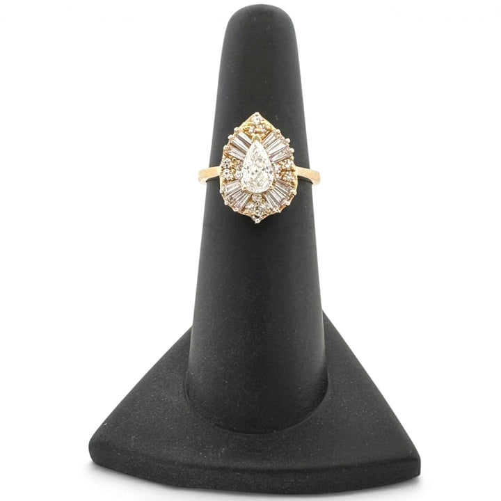 0.78ctw Pear with Baguette & Round Natural Diamond Engagement Ring in 18k Yellow Gold
