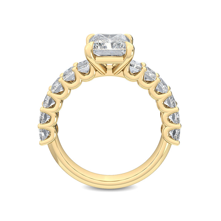 IGI Graded 3.38ctw Radiant Cut Lab-Grown Diamond Engagement Ring in 14k Yellow Gold