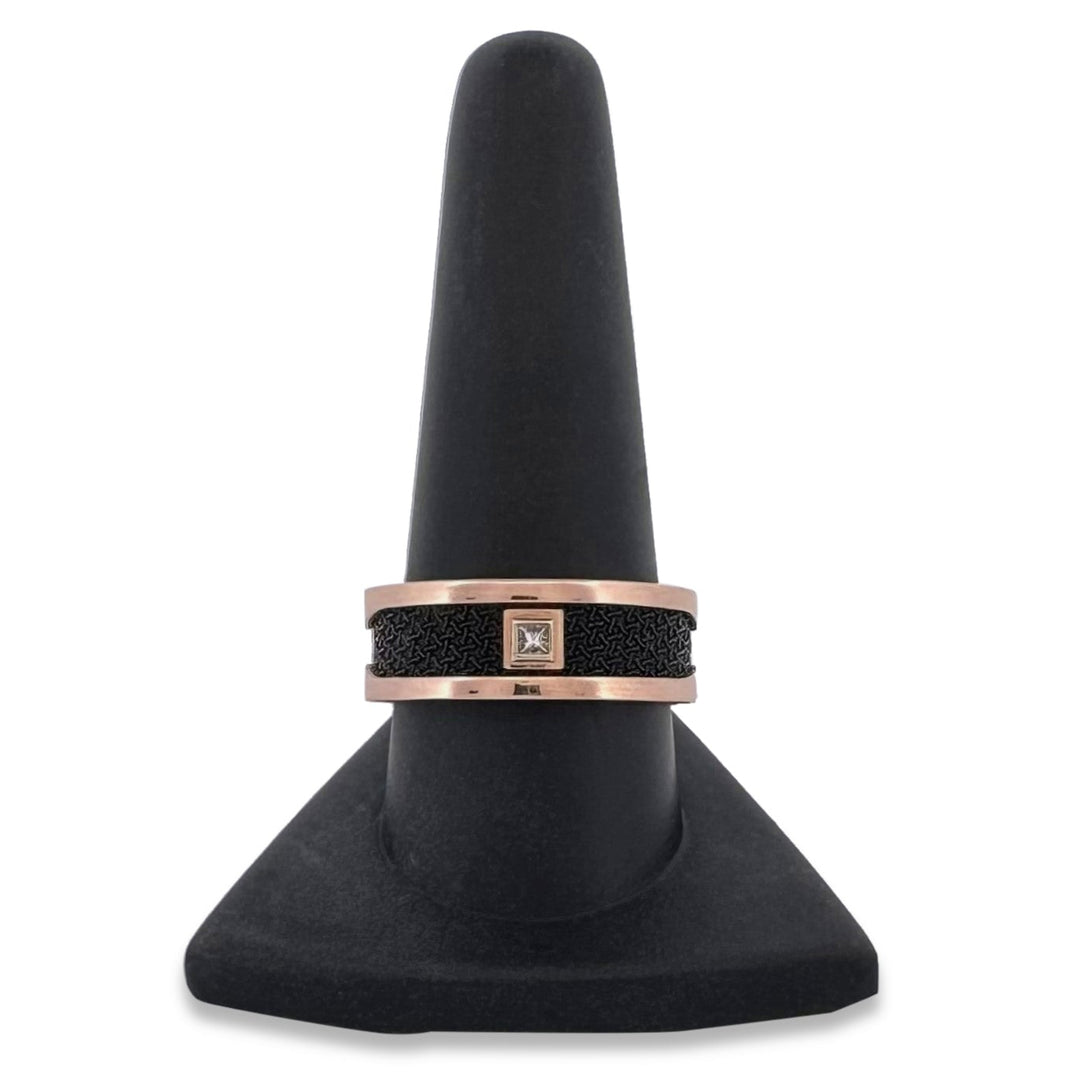 0.05ct Princess Cut Natural Diamond & Carbon Fiber Men's Wedding Band in 14k Rose Gold