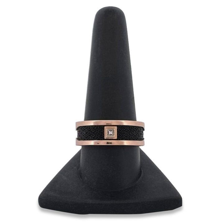 0.05ct Princess Cut Natural Diamond & Carbon Fiber Men's Wedding Band in 14k Rose Gold