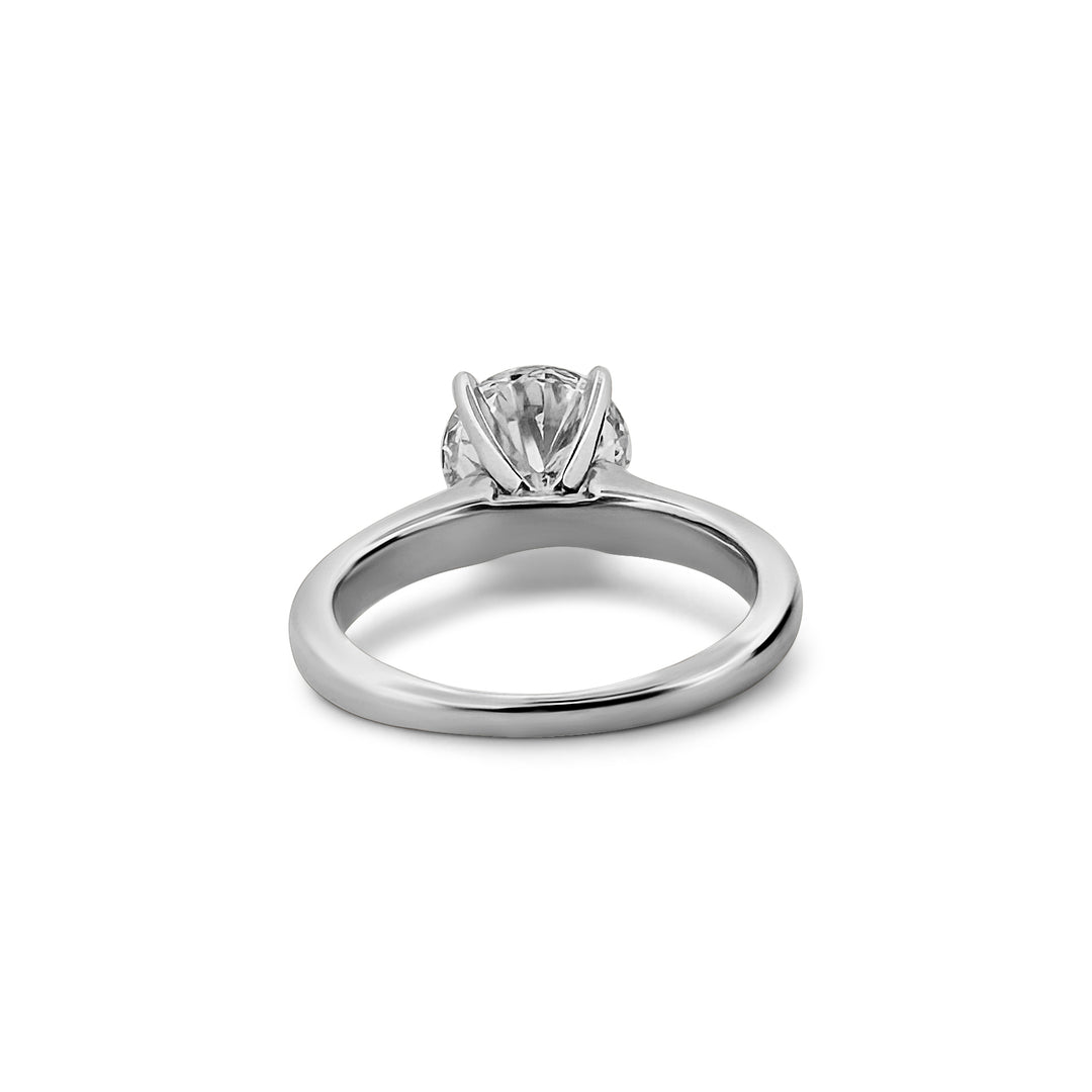 3.08 Carats Round Brilliant Diamond Solitaire Engagement Ring