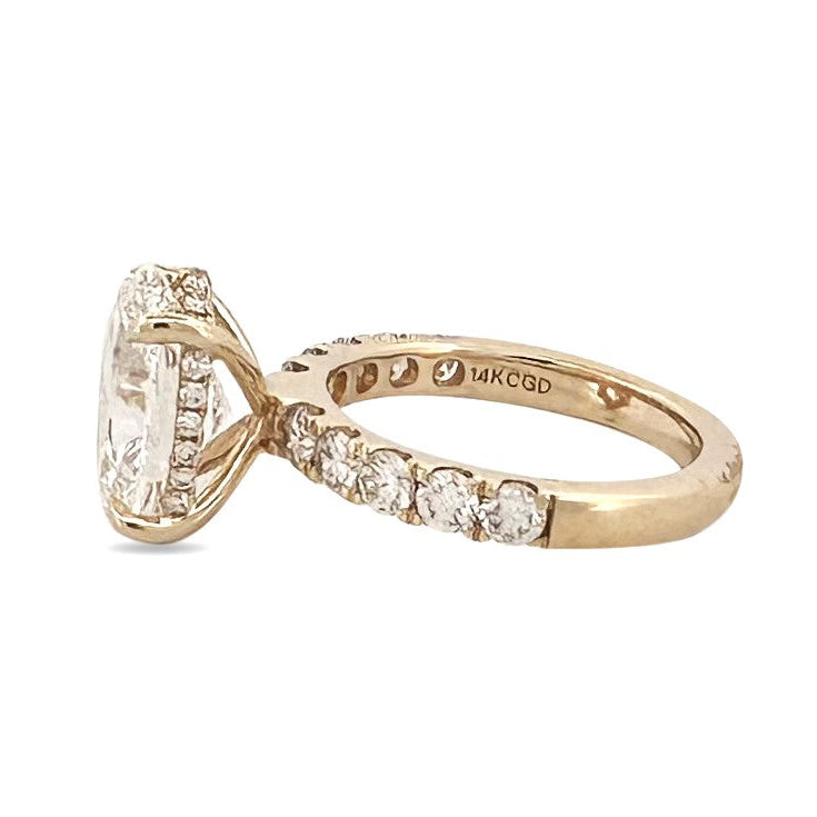 IGI Graded 4ct Oval with Round Brilliant Lab-Grown Diamond Engagement Ring in 14k Yellow Gold