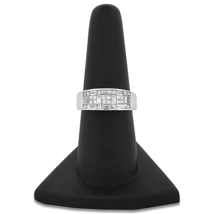 EGL Graded 0.98ctw Princess & Baguette Cut Natural Diamond Band in 18k White Gold