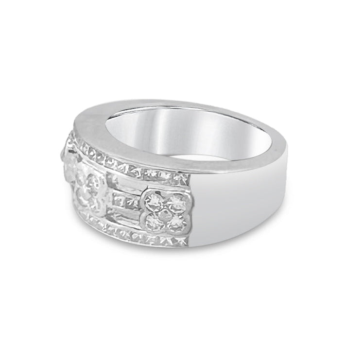 1.04ctw Round Brilliant Natural Diamond Floral Motif Band in Platinum