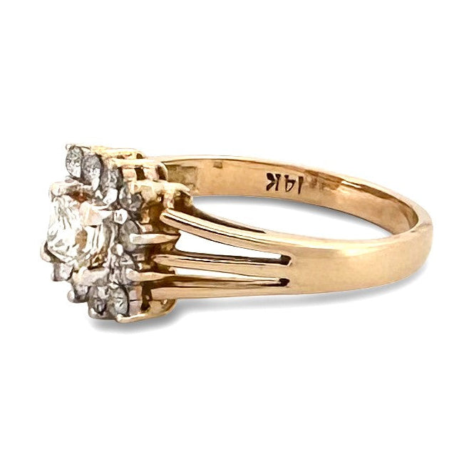 0.57ctw Princess Cut with Halo Natural Diamond Engagement Ring in 14k Yellow Gold