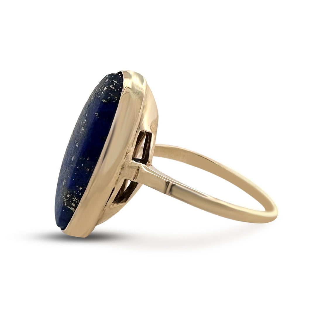 Vintage Oval Lapis Lazuli Tablet Cocktail Ring in 14k Yellow Gold