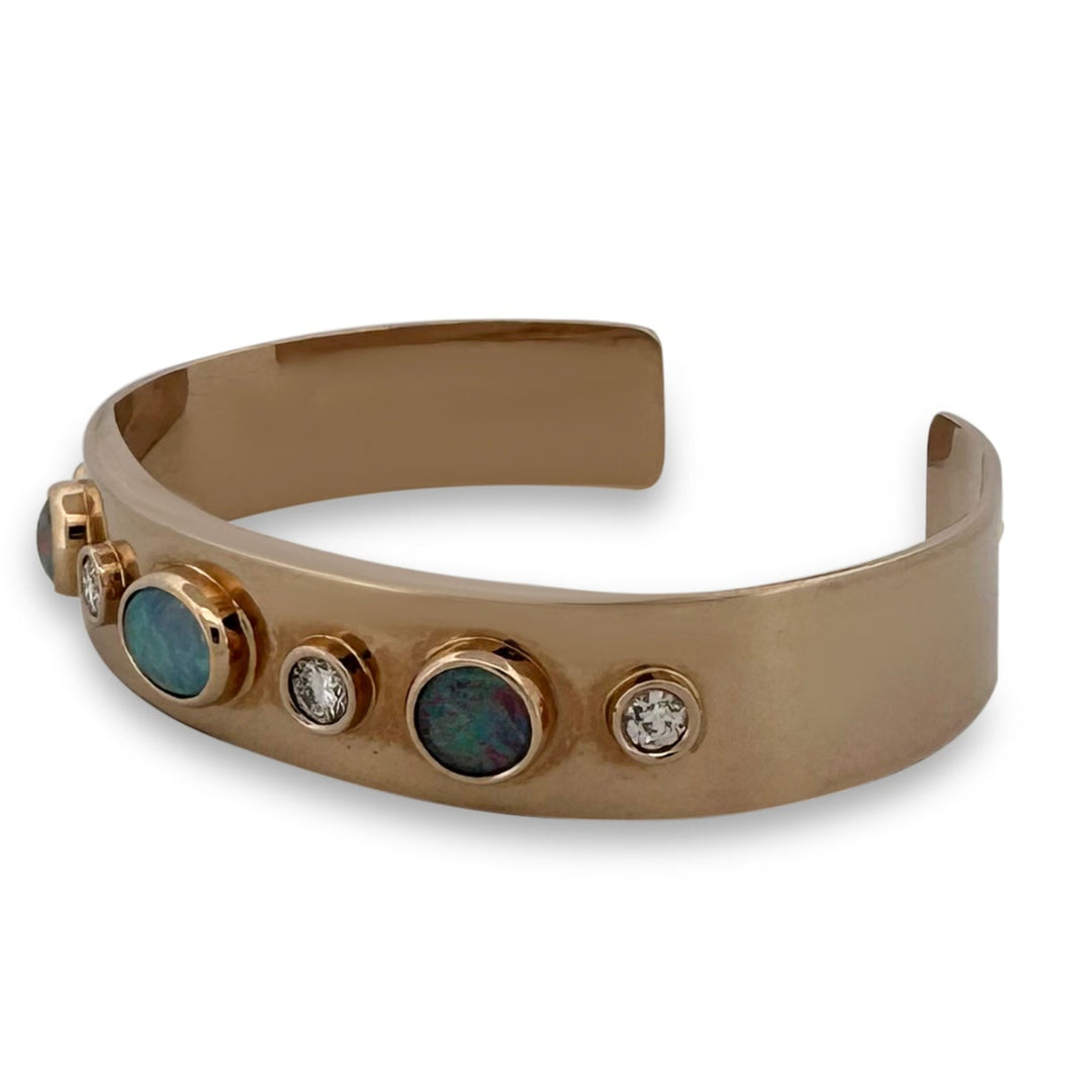 Opal Triplet and 1ctw Round Brilliant Natural Diamond Cuff Bracelet in 18kt Yellow Gold