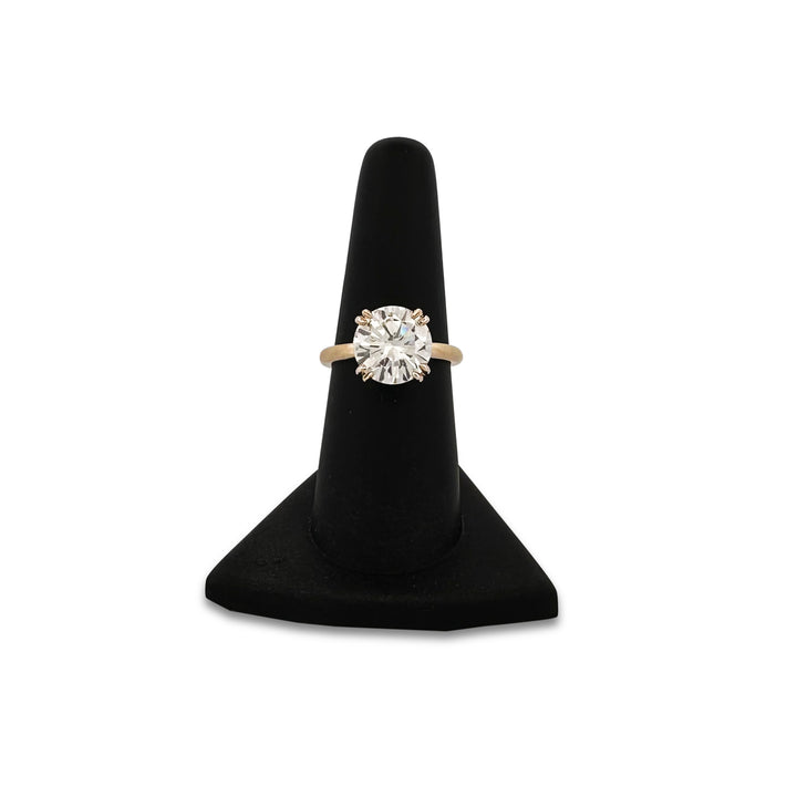 GIA Graded 4.11cts Round Brilliant Diamond Solitaire Engagement Ring in 14k Yellow Gold