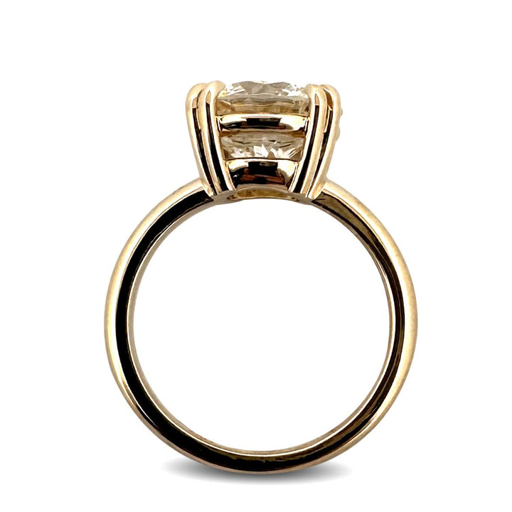 GIA Graded 4.11cts Round Brilliant Natural Diamond Solitaire Engagement Ring in 14k Yellow Gold