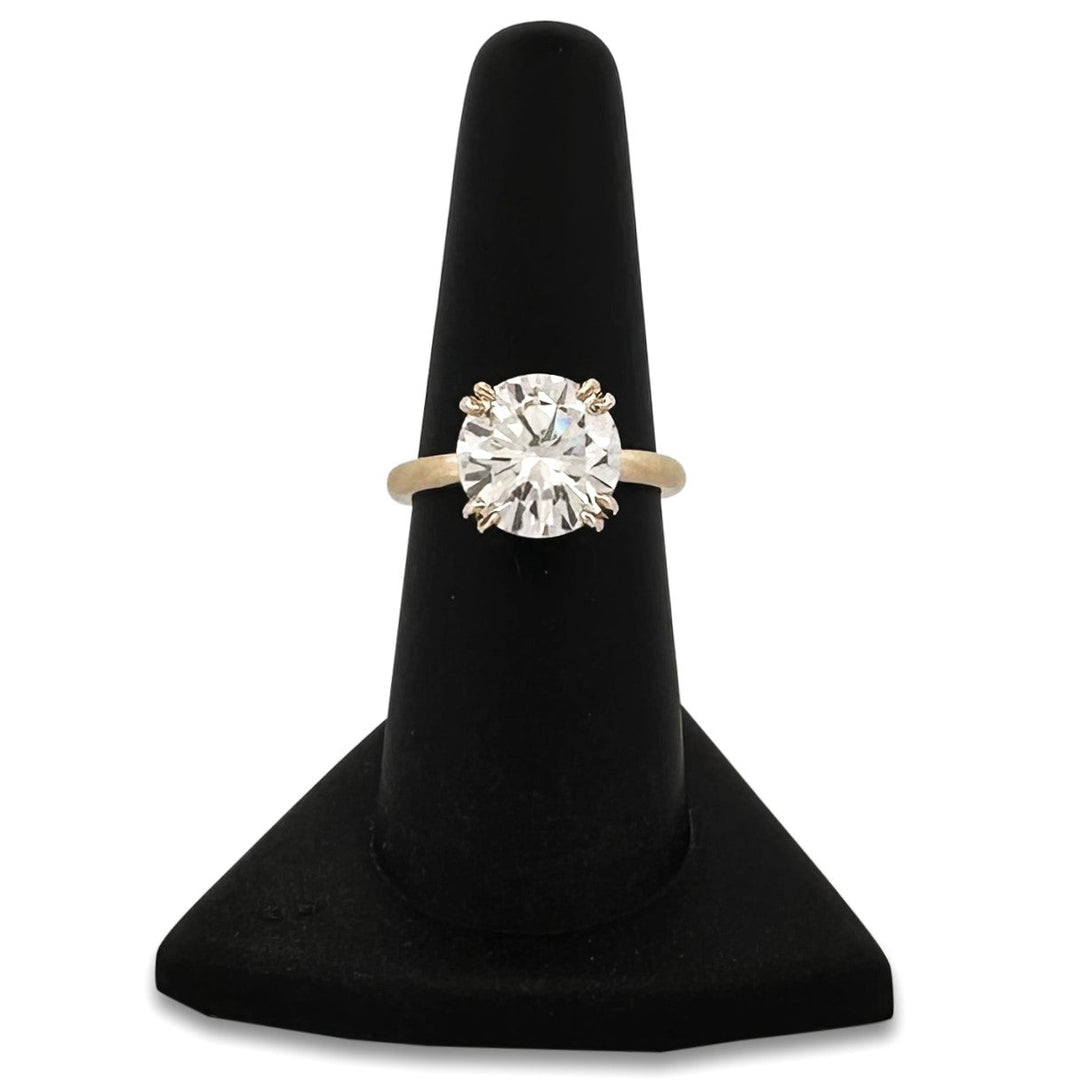 GIA Graded 4.11cts Round Brilliant Natural Diamond Solitaire Engagement Ring in 14k Yellow Gold