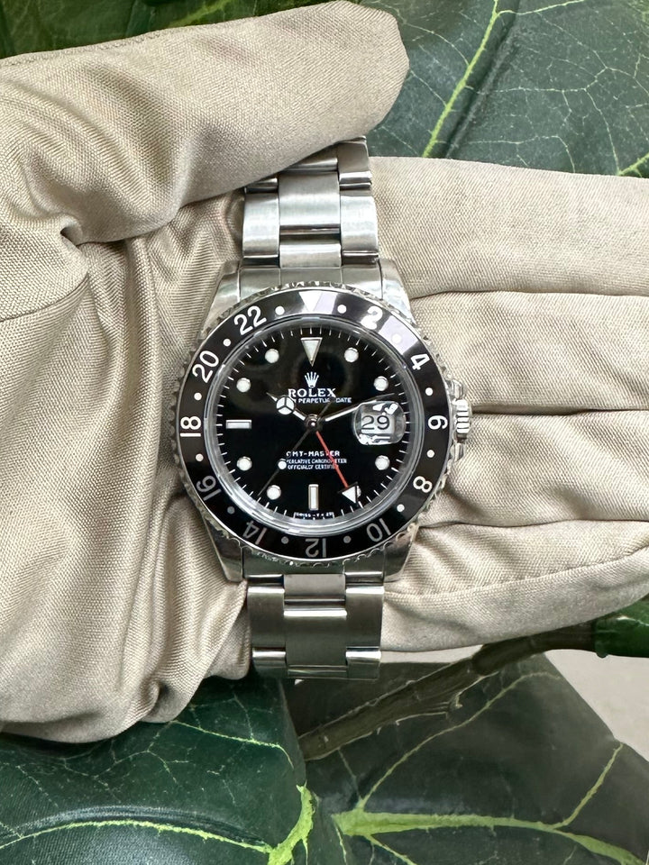 1991 Rolex GMT Master 40mm in Black with Stainless Steel Oyster Band Watch