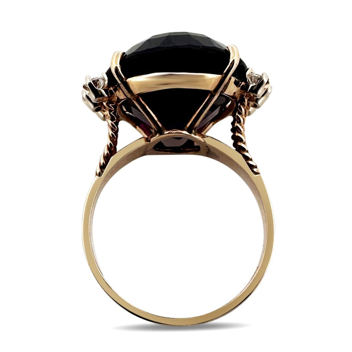 14cts Oval Amethyst & Round Brilliant Diamond Cocktail Ring in 14k Yellow Gold