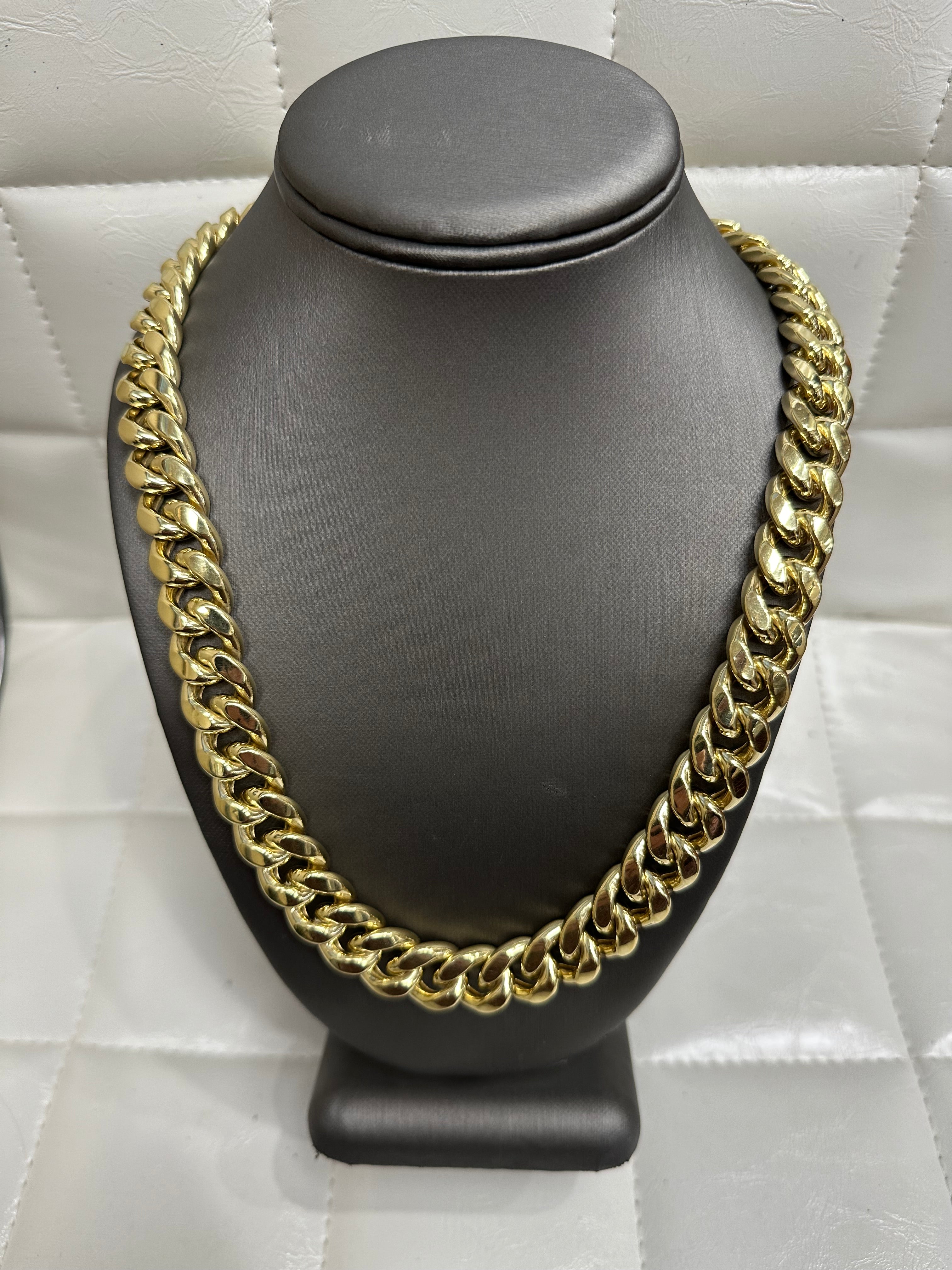 Hollow cuban chain top