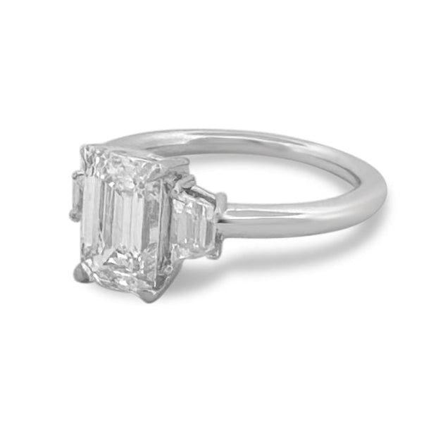 IGI Graded 2.67ctw Emerald Cut & Trapezoid Lab-Grown Diamond Engagement Ring 14k White Gold