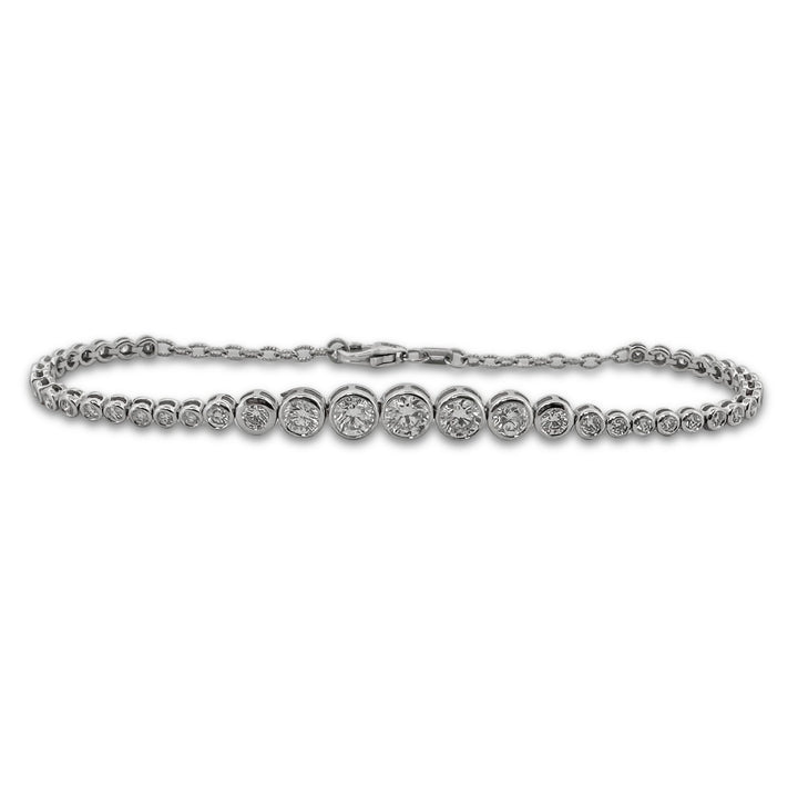 1.75ctw Graduated Round Brilliant Cut Lab-Grown Diamond Tennis Bracelet in 14k White Gold