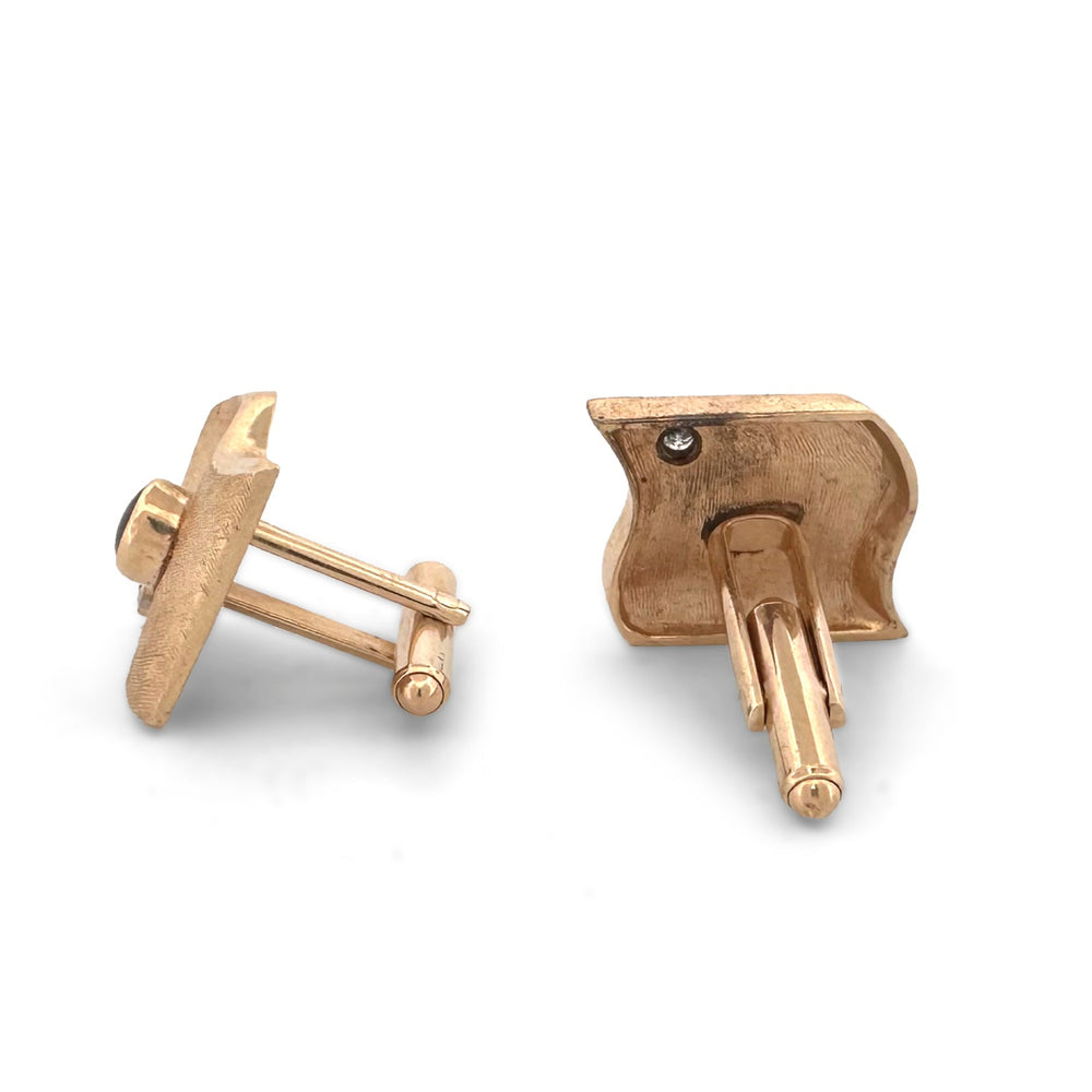 Vintage Black Star Sapphire and Diamond Cufflinks in 14k Yellow Gold