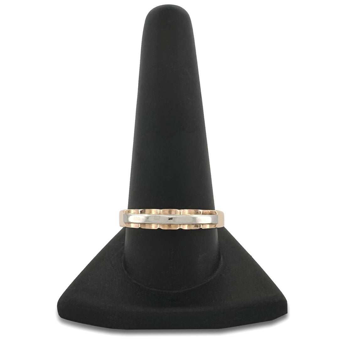 Men's Two-tone Scalloped Wedding Band in 14k and 18K Yellow and White Gold