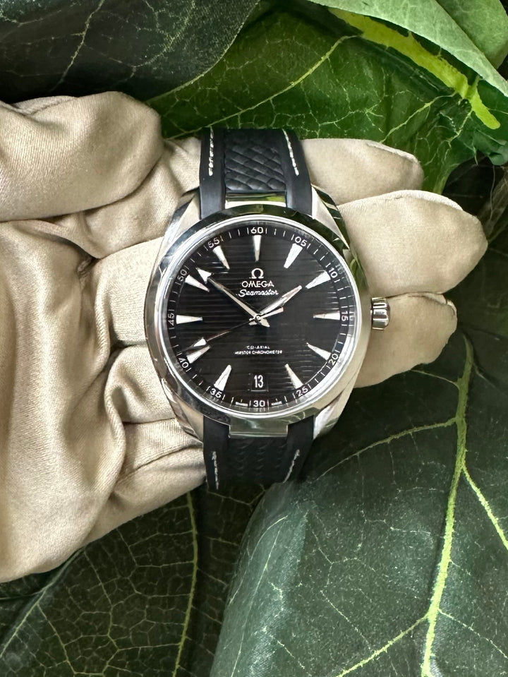 2024 Omega Seamaster Aqua Terra 41mm Stainless Steel Rubber Strap Watch with Box & Papers