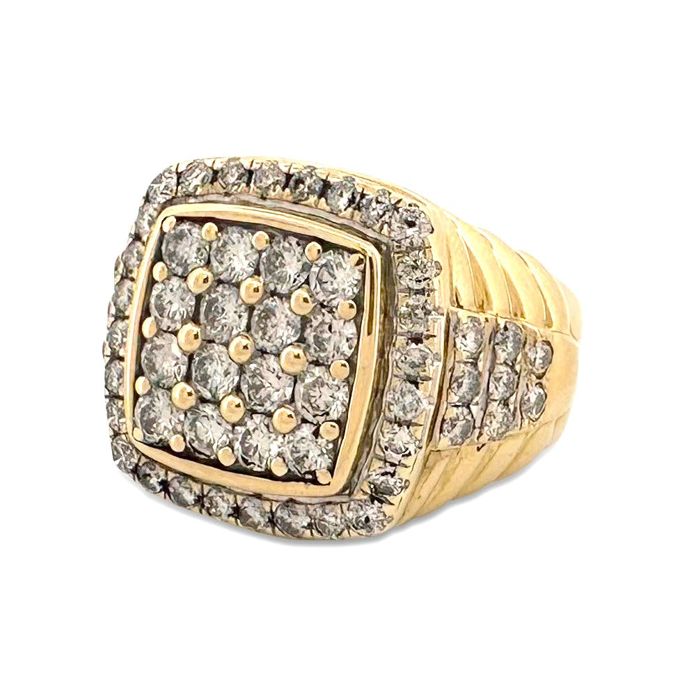 2.50ctw Round Brilliant Natural Diamond Men's Pavé Ring in 10k Yellow Gold