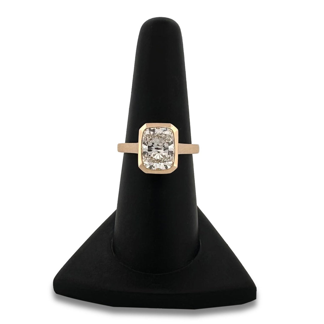 IGI Graded 3.09ct Cushion Cut Lab-Grown Diamond Bezel-Set Solitaire Engagement Ring in 14k Yellow Gold