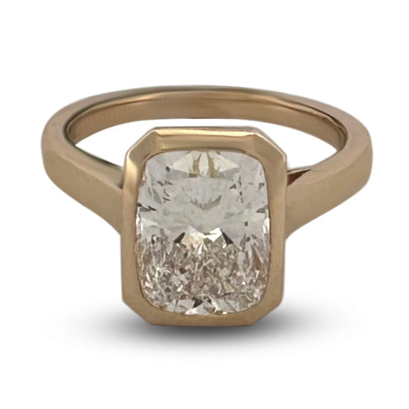 IGI Graded 3.09ct Cushion Cut Lab-Grown Diamond Bezel-Set Solitaire Engagement Ring in 14k Yellow Gold