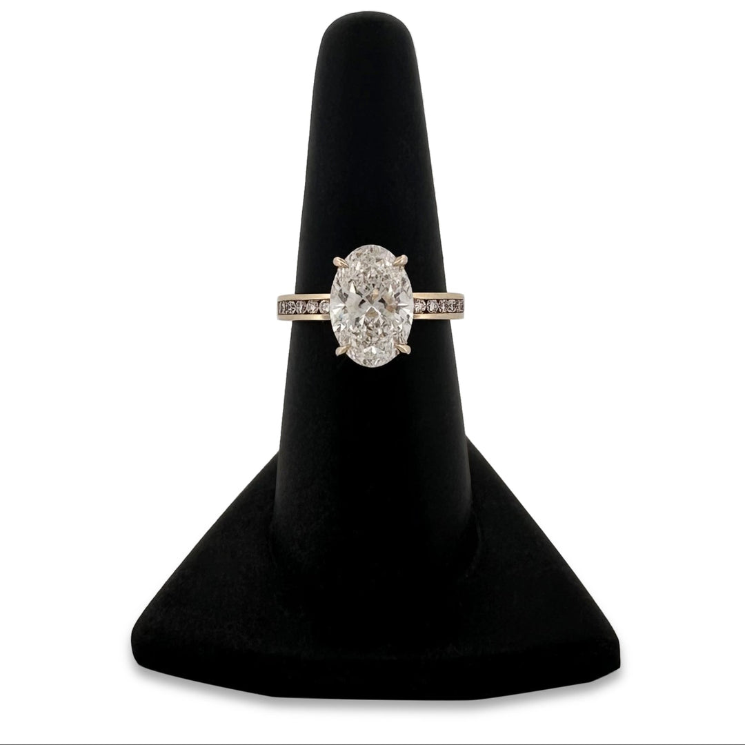 IGI Graded 3.04ct Oval with Round Brilliant Lab-Grown Diamond Engagement Ring in 14k Yellow Gold