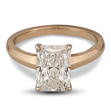 IGI Graded 3.01ct Radiant Cut Lab-Grown Diamond Solitaire Engagement Ring in 14k Yellow Gold