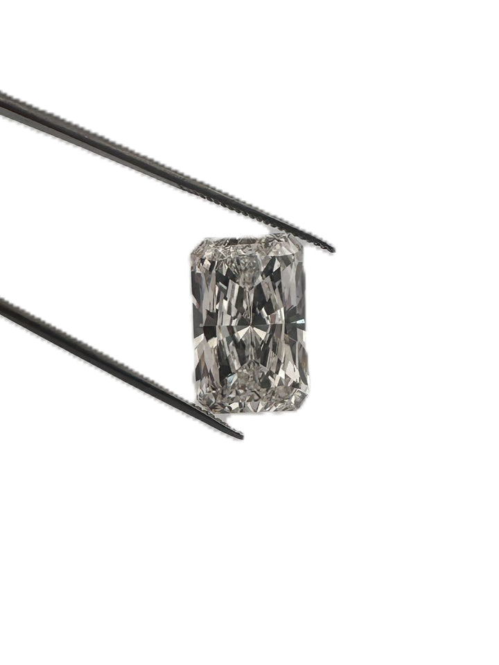 Loose IGI Graded 7.01ct Radiant Cut Lab-Grown Diamond, F Color, VS1 Clarity