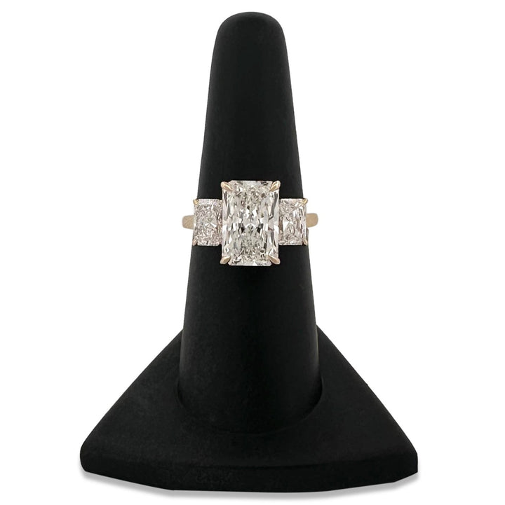 IGI Graded 5.65ctw Radiant Cut Lab-Grown Diamond 3-Stone Engagement Ring in 14k Yellow Gold