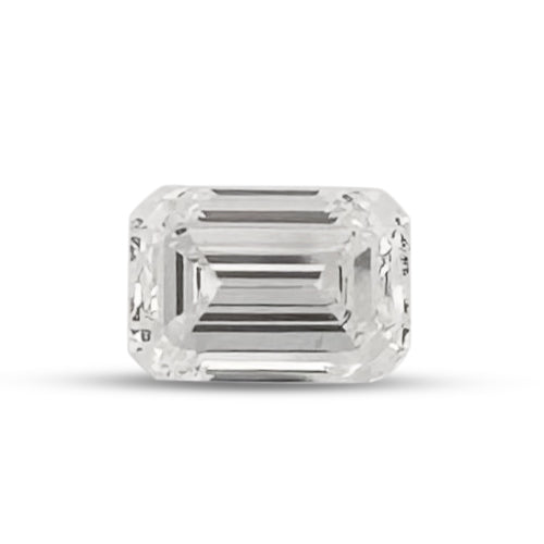 Loose IGI Graded 4.56ct Emerald Cut Lab-Grown Diamond, F Color, VVS2 Clarity