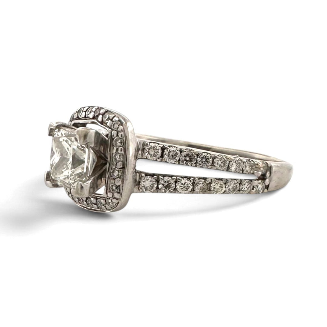 0.92ct Leo Cut Princess with Round Brilliant Natural Diamond Halo Wedding Set in 14k White Gold
