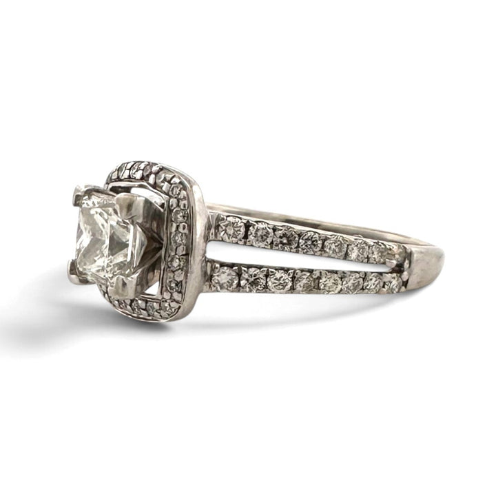 0.92ct Leo Cut Princess with Round Brilliant Natural Diamond Halo Wedding Set in 14k White Gold