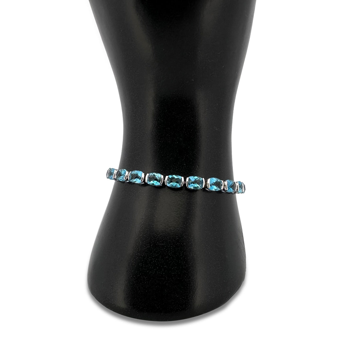 25ctw Cushion Cut Blue Topaz Link Bracelet in 14k White Gold