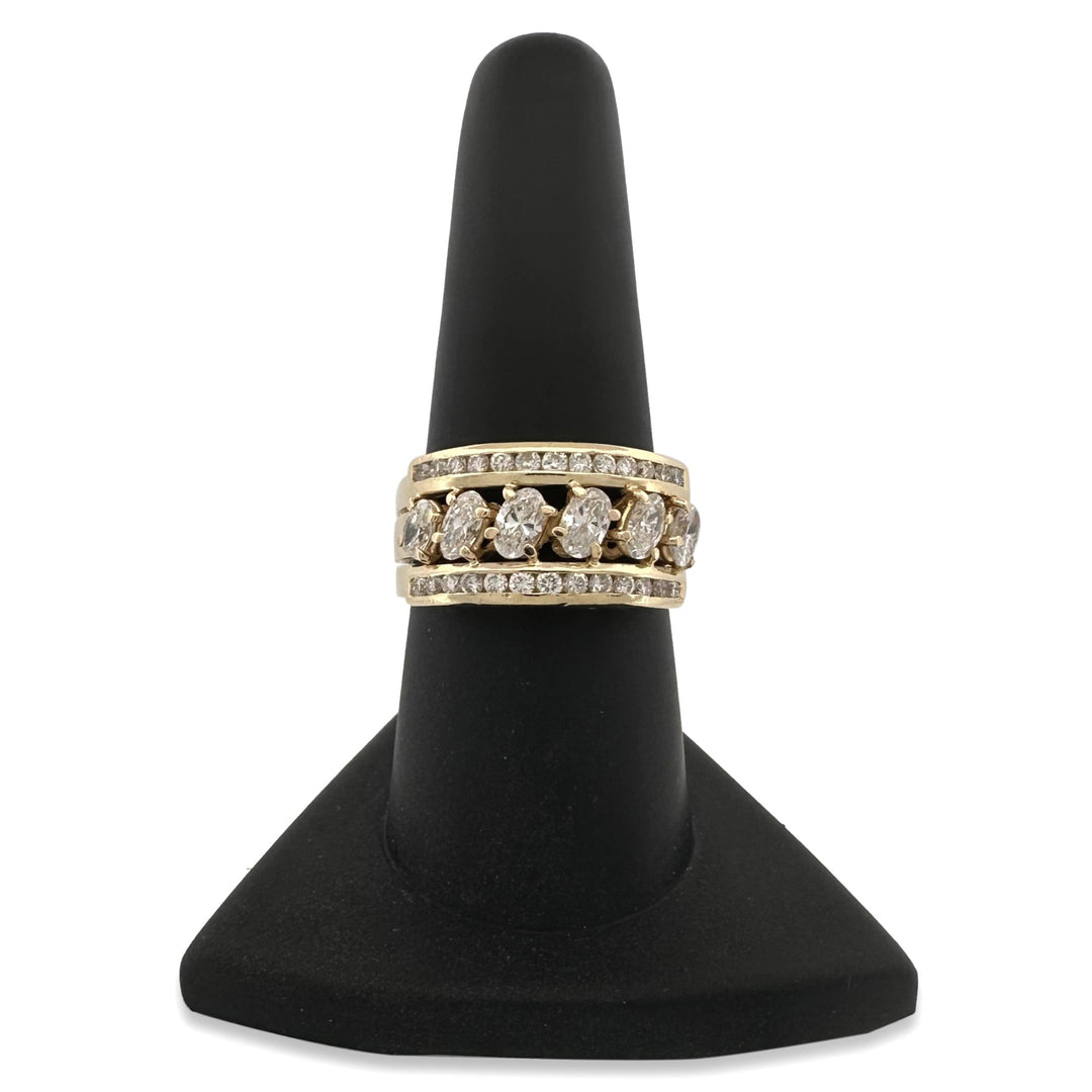 1.50ctw Oval & Round Brilliant Diamond Diagonal Cocktail Ring in 18k Yellow Gold