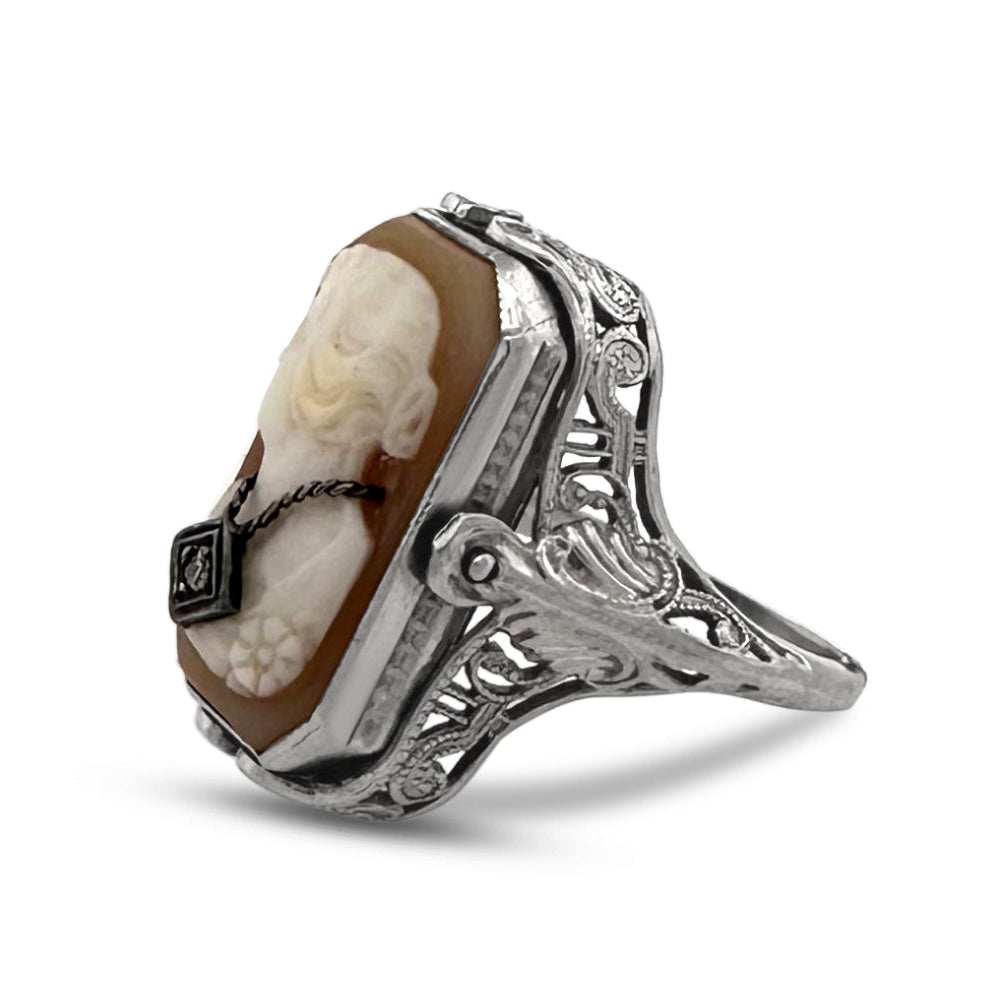 Vintage Carved Shell Cameo Habille & Onyx Tablet Flipping Ring in 10k White Gold