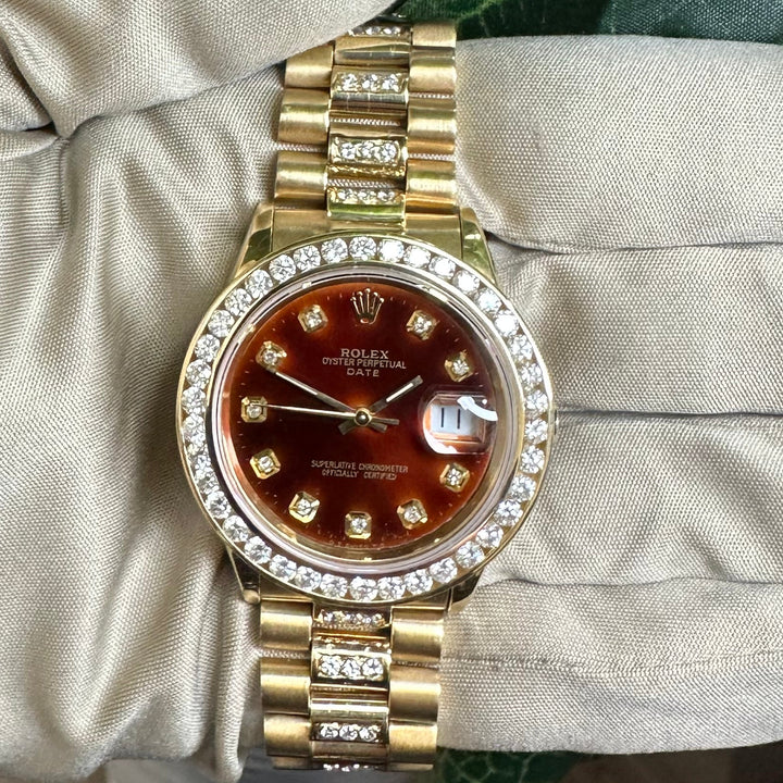 Rolex Date 34mm 18k Yellow Gold Presidential Bracelet Watch